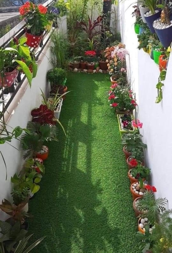 จัดสวนข้างบ้าน หญ้าเทียม
